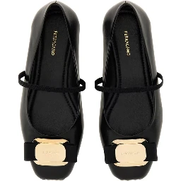 راقصة الباليه "زينا"