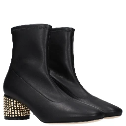 حذاء كاحل من الجلد الأسود