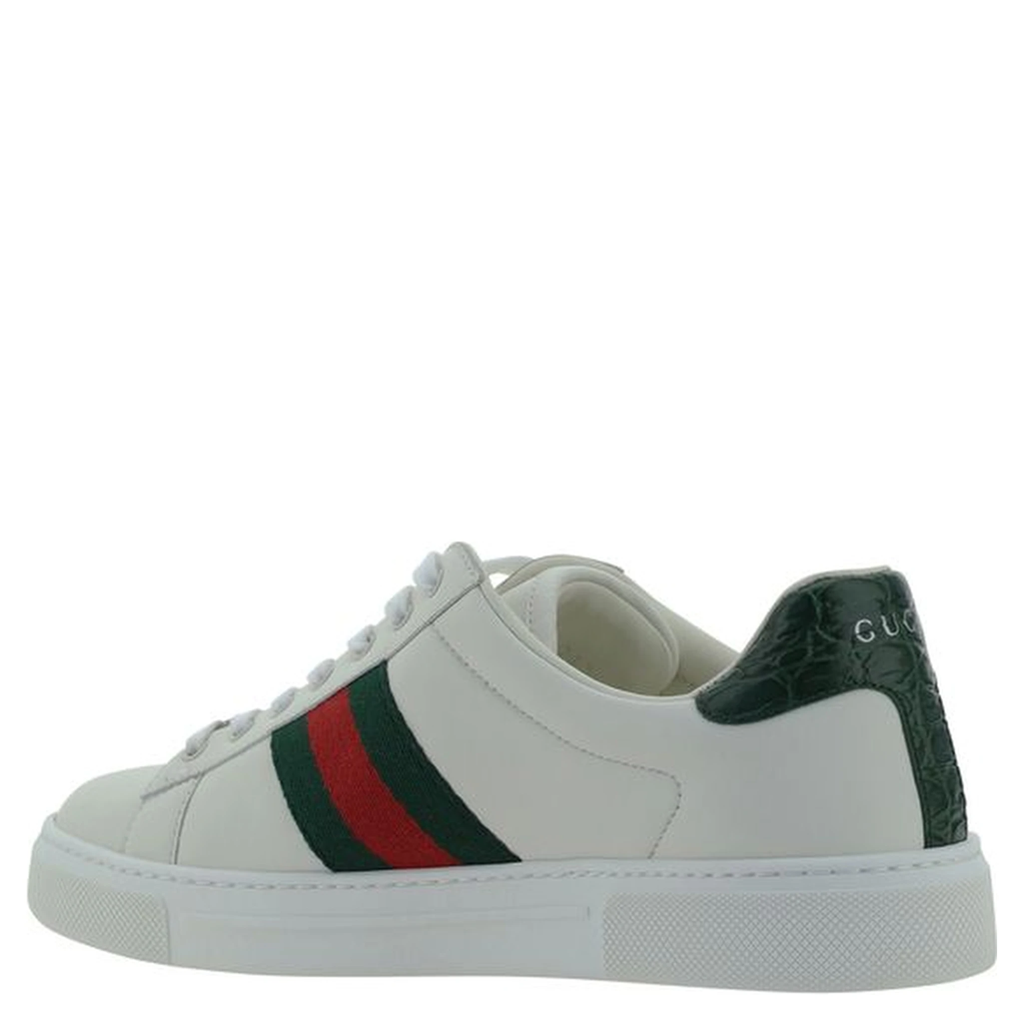 حذاء رياضي منخفض من جلد العجل الأبيض من بوس توروس