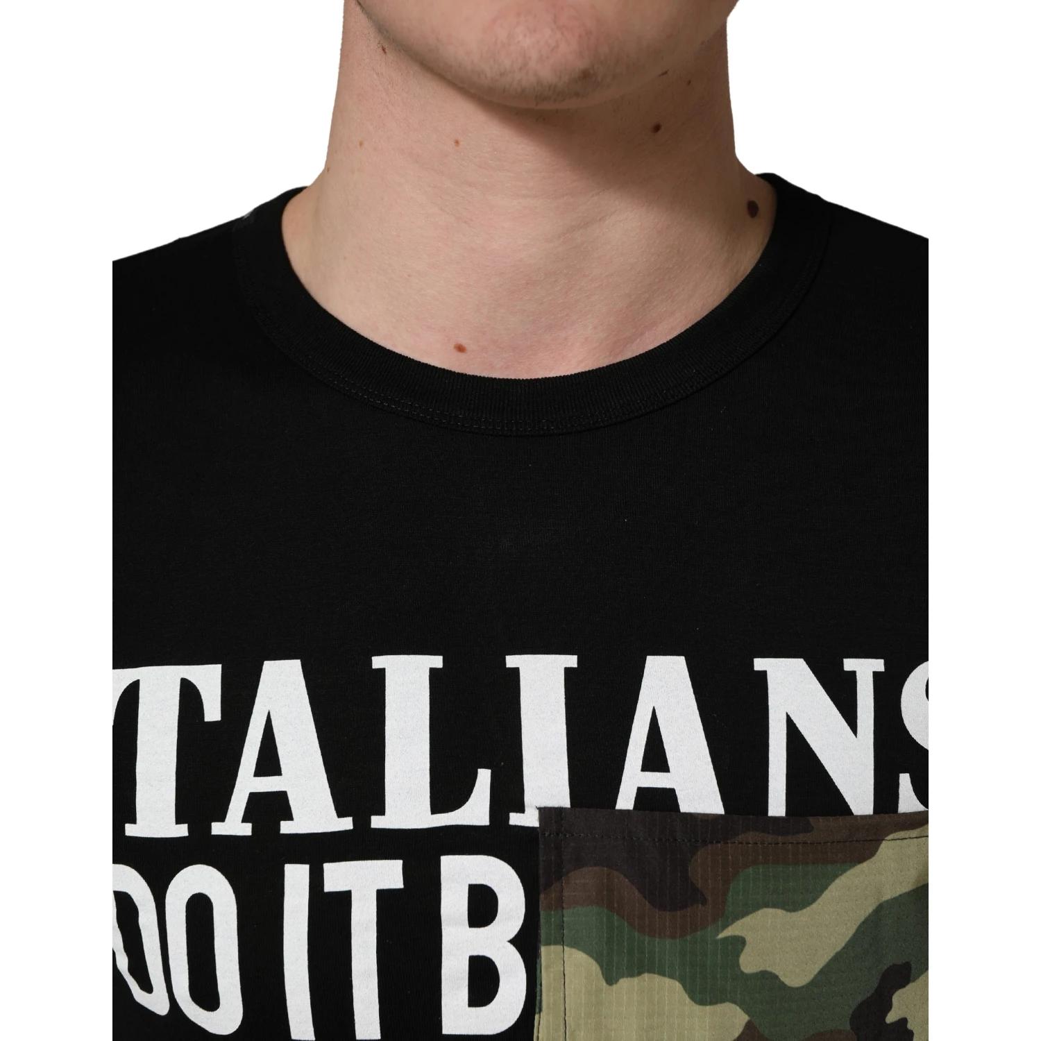 Black Italians Do It Better Camo Pocket Men T-shirt