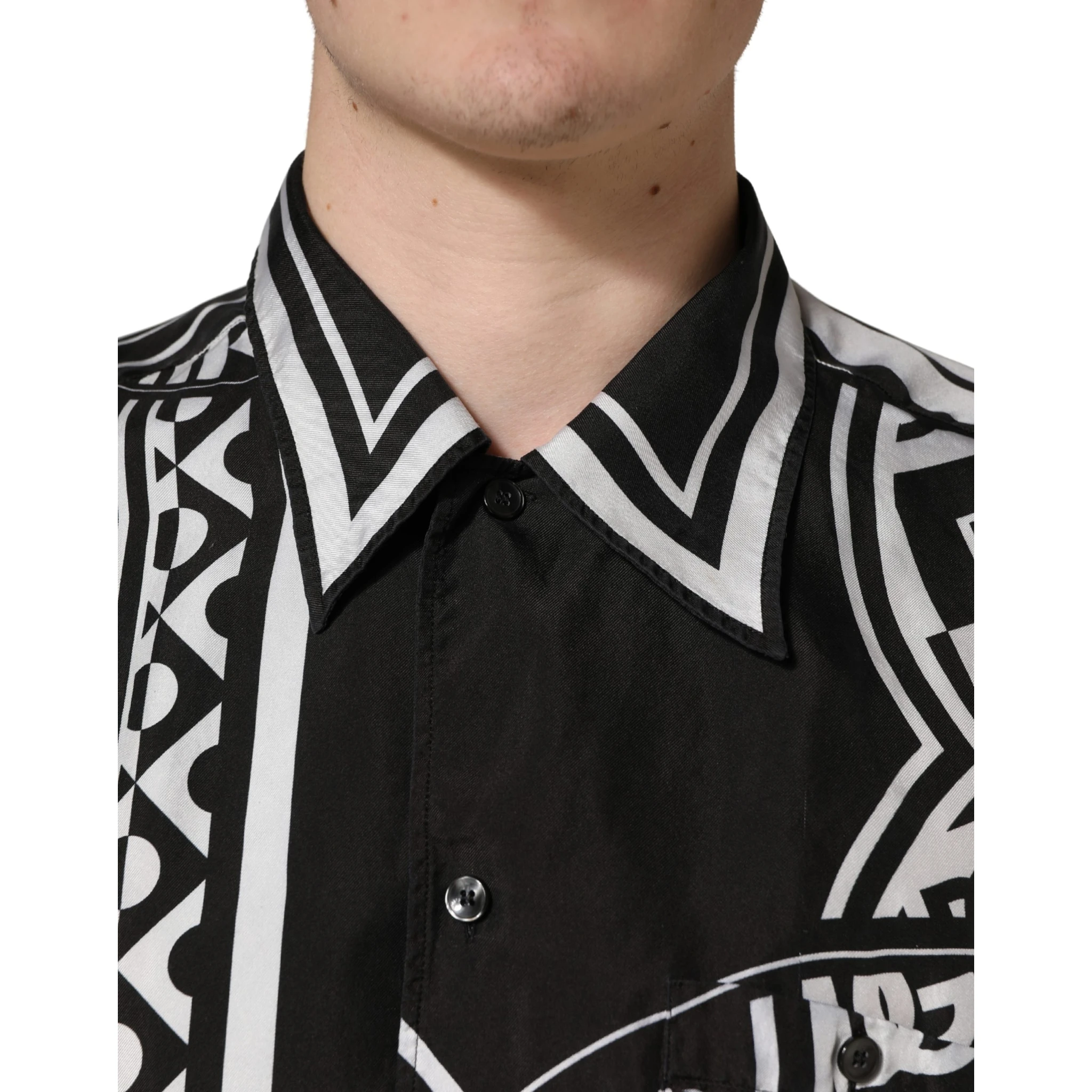Black White Bandana Print Collared Shirt