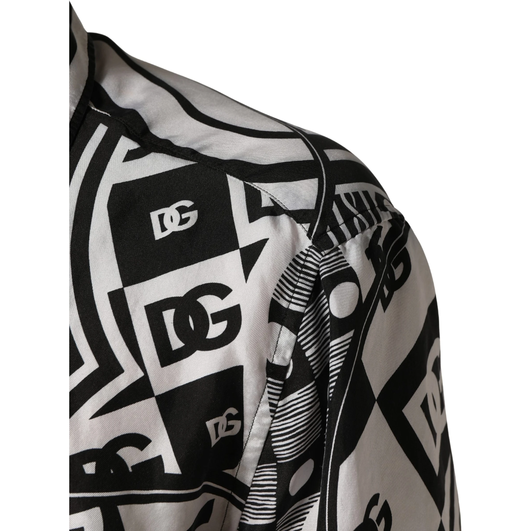 Black White Bandana Print Collared Shirt