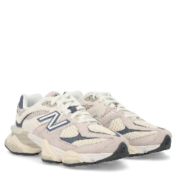 حذاء رياضي "9060"