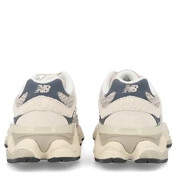 حذاء رياضي "9060"