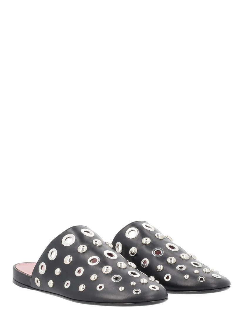 LEATHER SLIPPER WITH STUDS