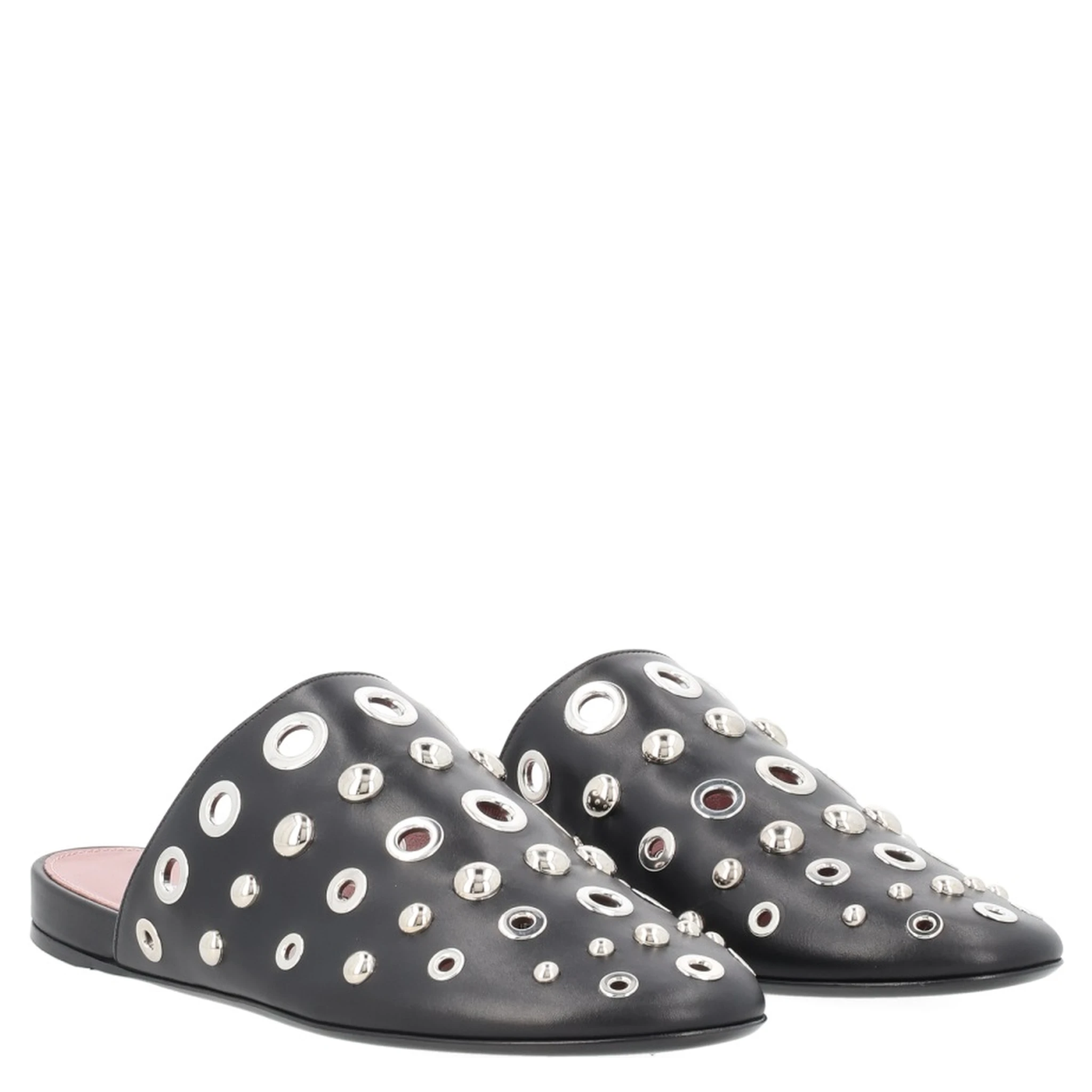 LEATHER SLIPPER WITH STUDS