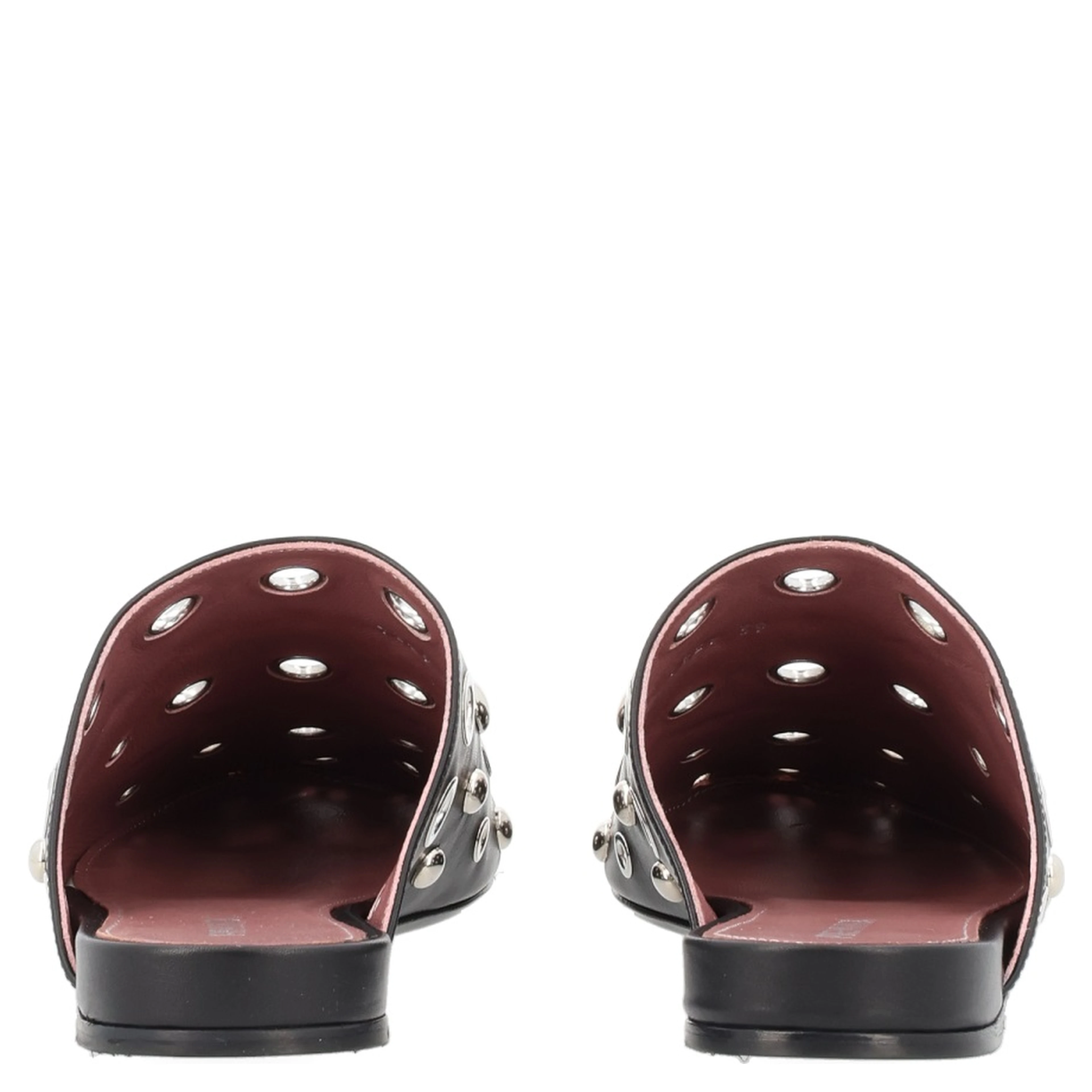 LEATHER SLIPPER WITH STUDS