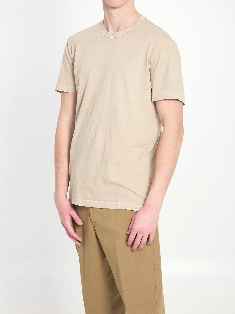 Combed cotton t-shirt alternative