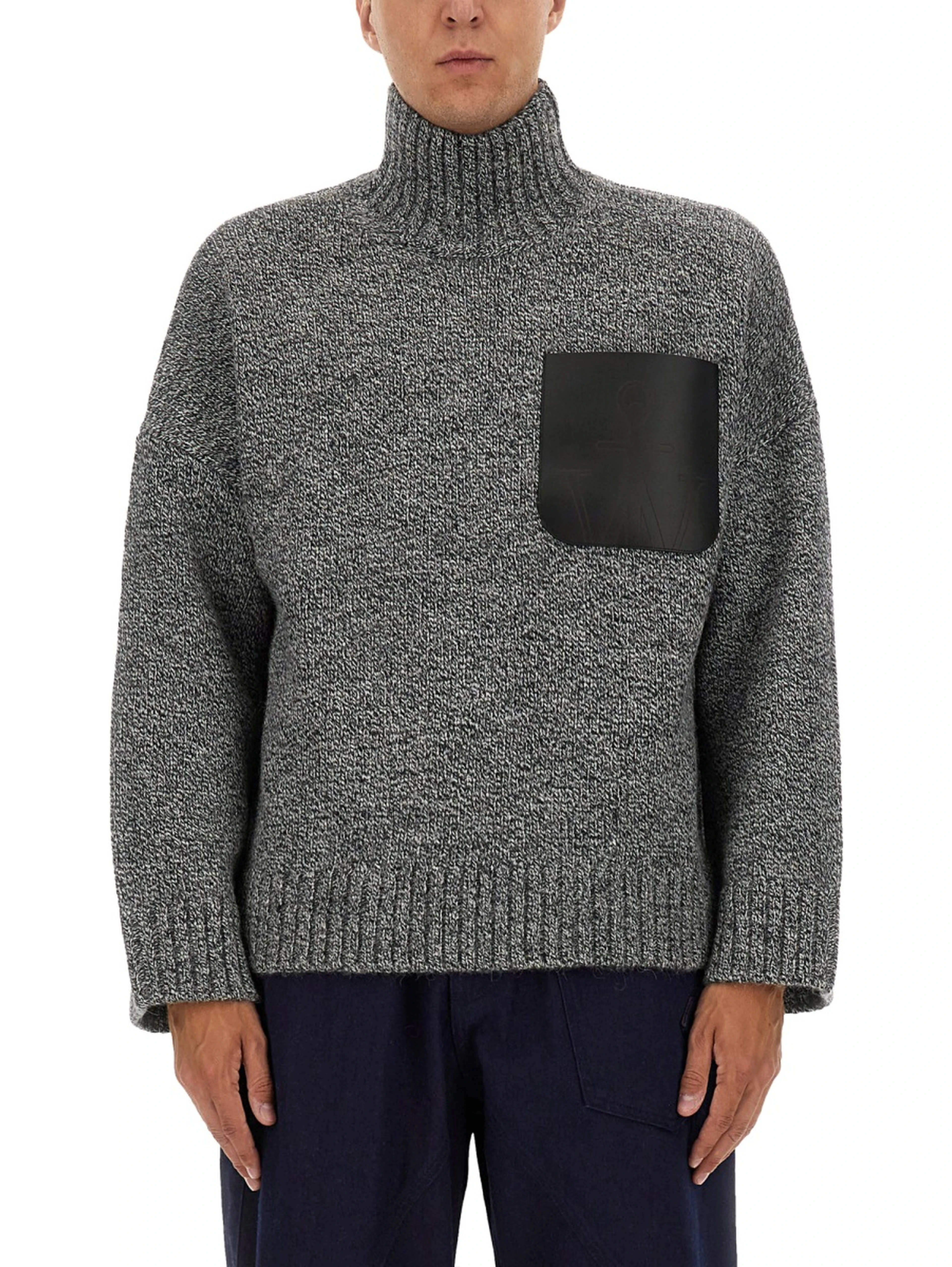 TURTLENECK SHIRT