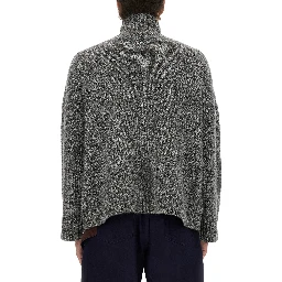 TURTLENECK SHIRT