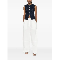 جاكيتات ليو جو الزرقاء