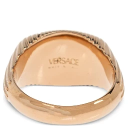 مجوهرات فيرساتشي الذهبية