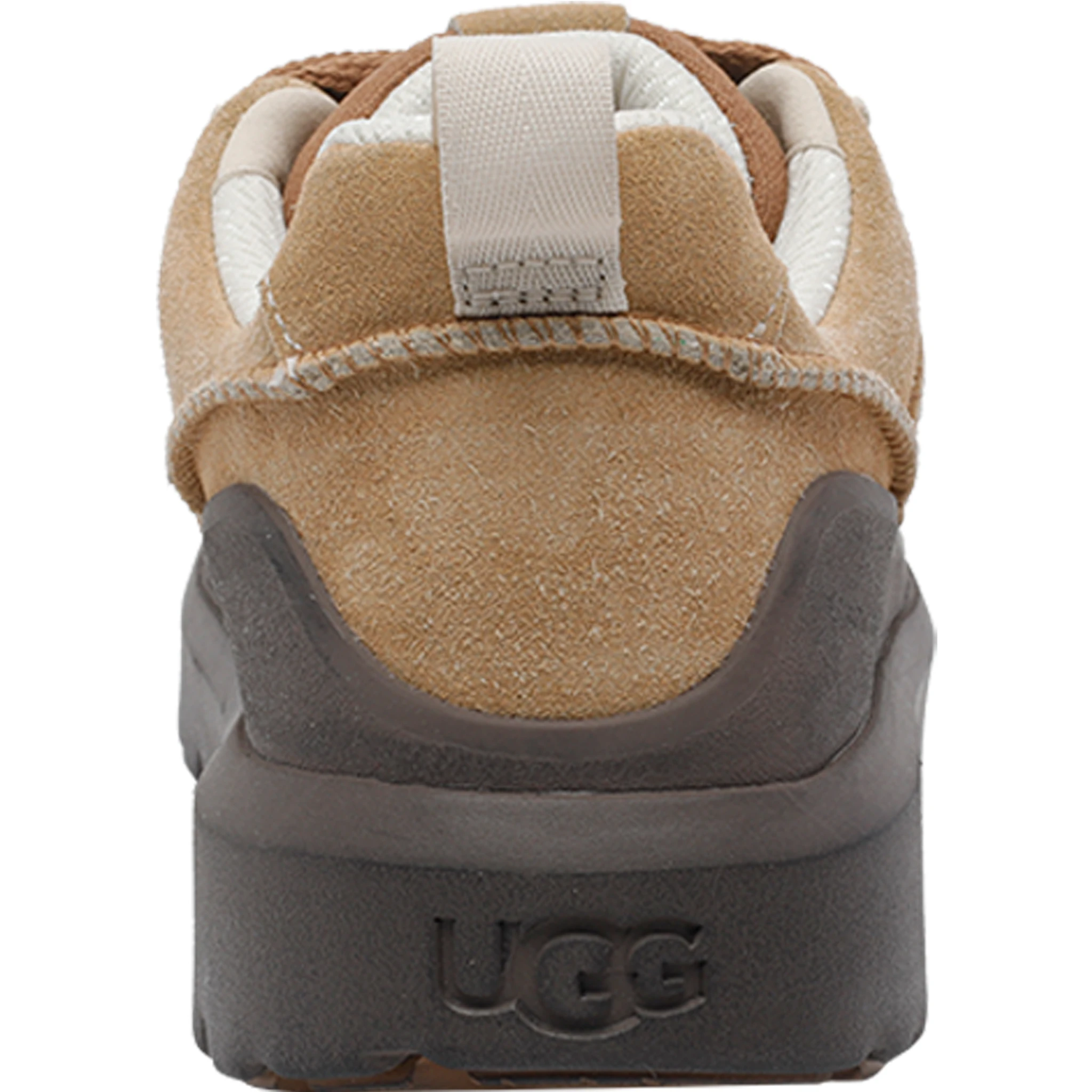 حذاء رياضي بني من UGG