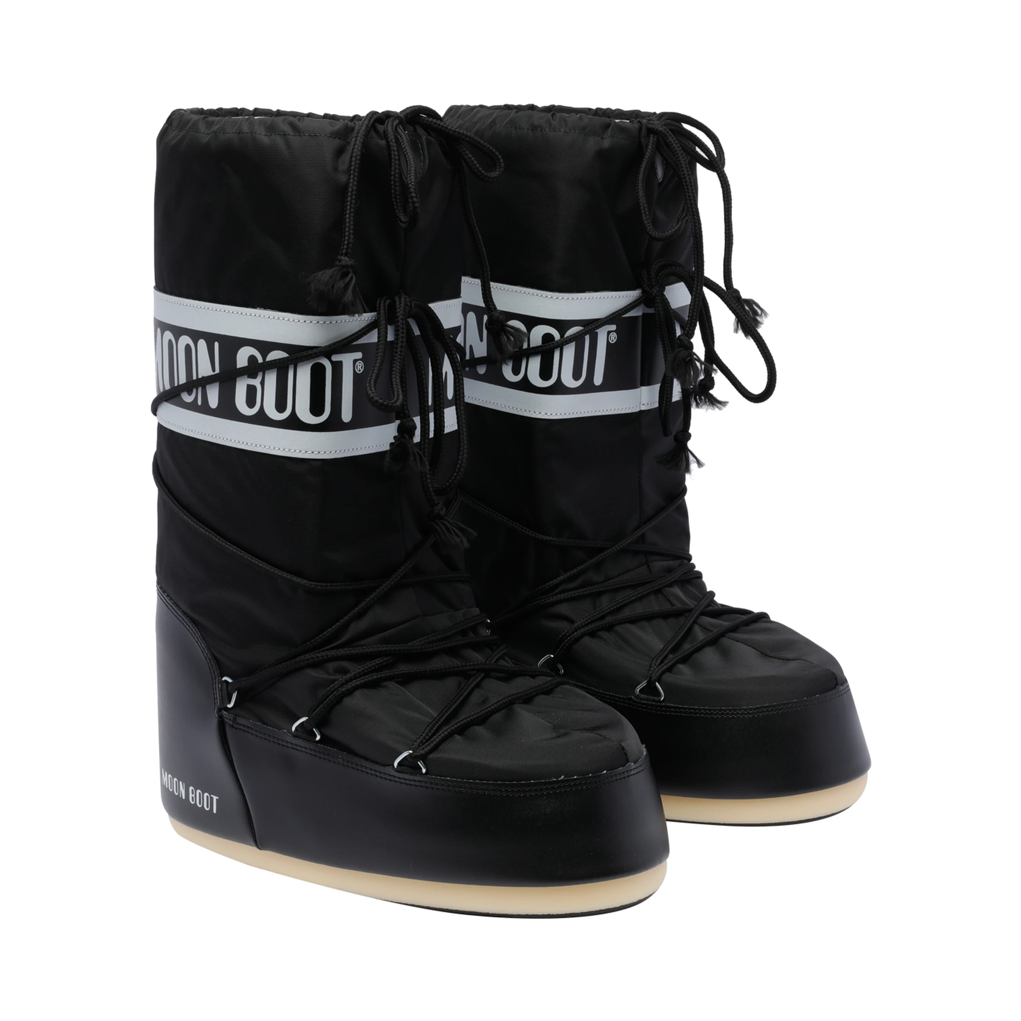 أحذية مون بوت سوداء