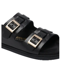 صندل بيركنستوك أسود