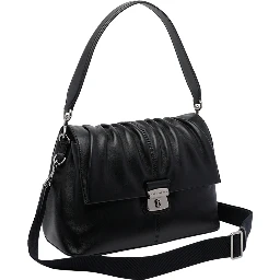 حقائب مارك جاكوبس.. سوداء