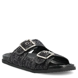 صنادل غوتشي