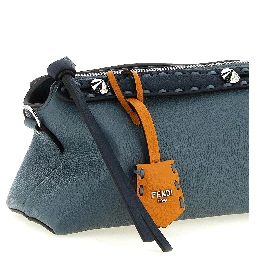 حقائب فندي.. أزرق