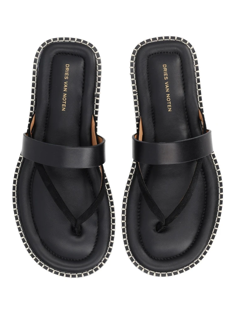 LEATHER SANDAL