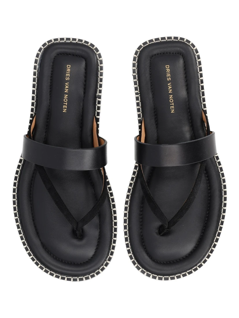 LEATHER SANDAL