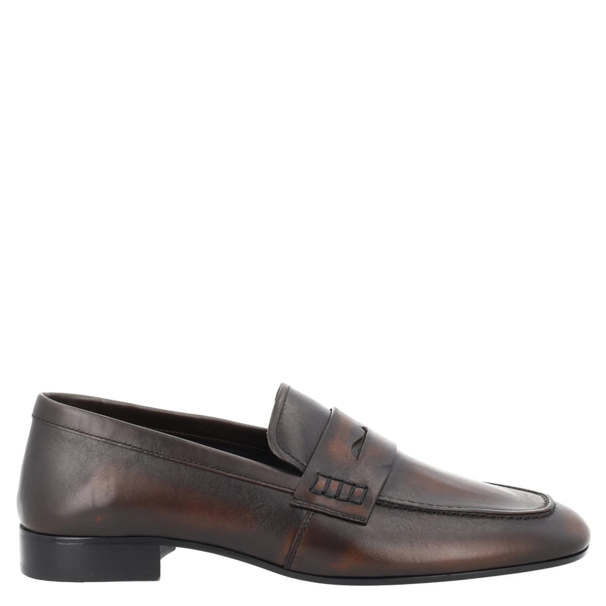 LEATHER LOAFER