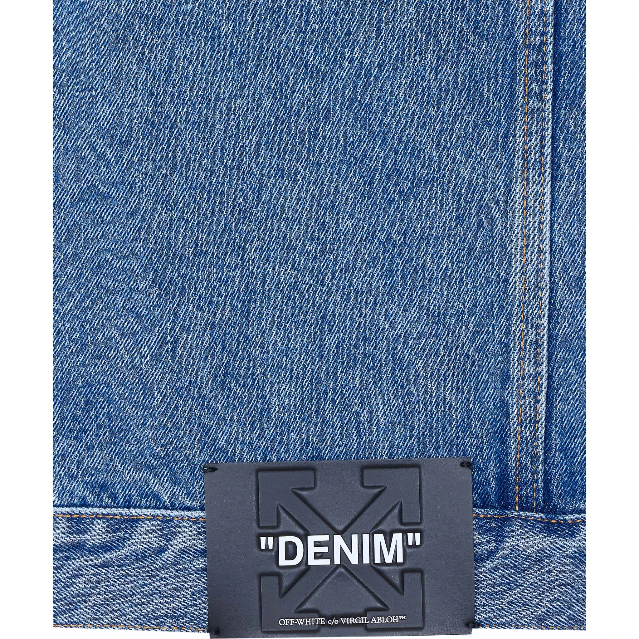 جاكيتات أوف وايت