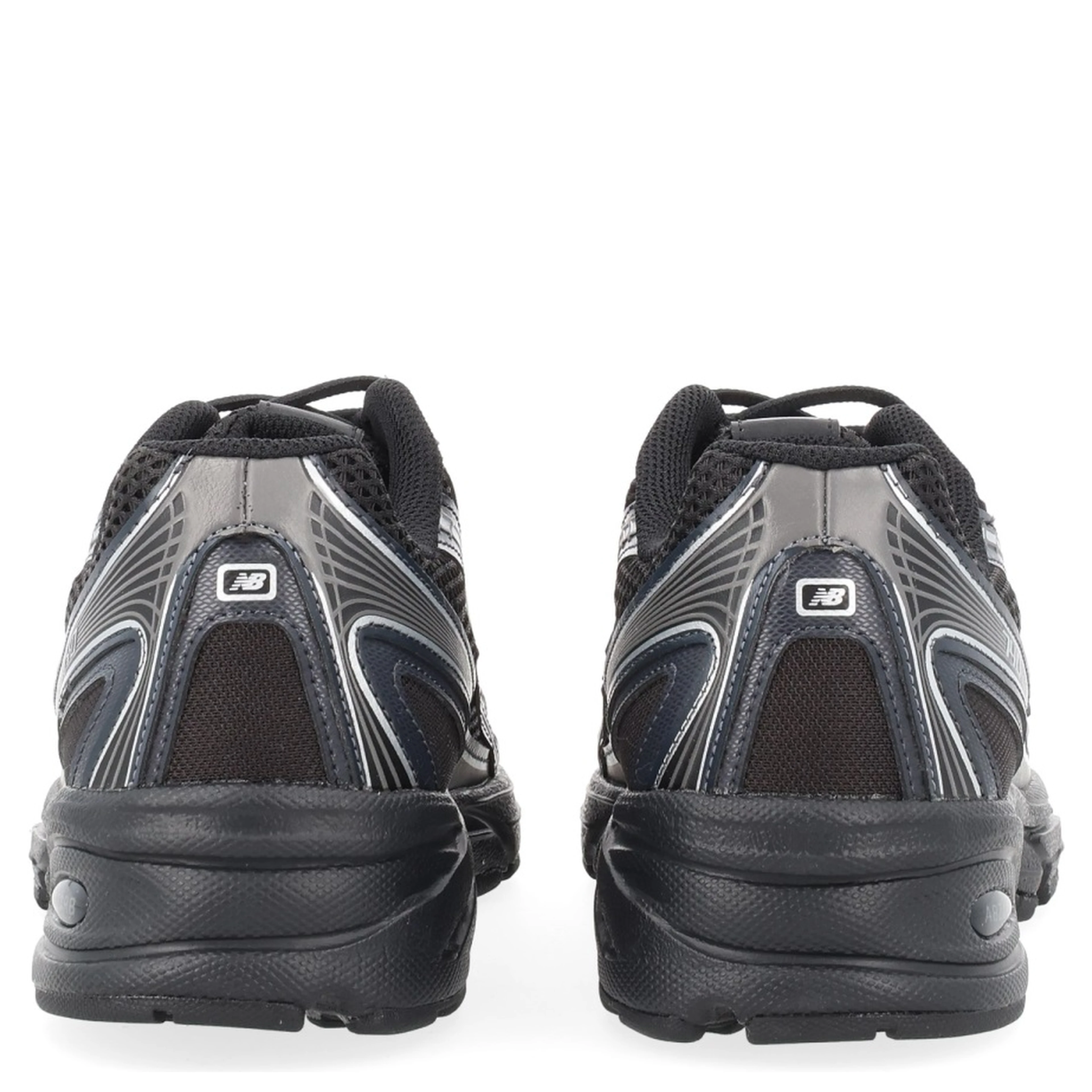 SNEAKER "740"