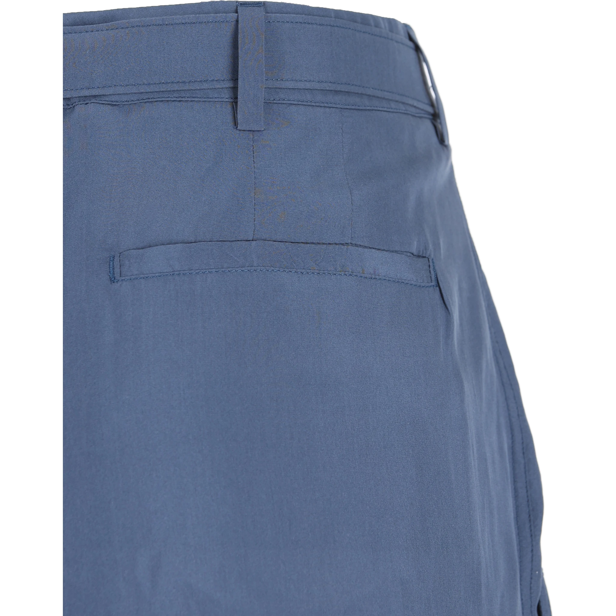 ملابس سان لوران الجاهزة