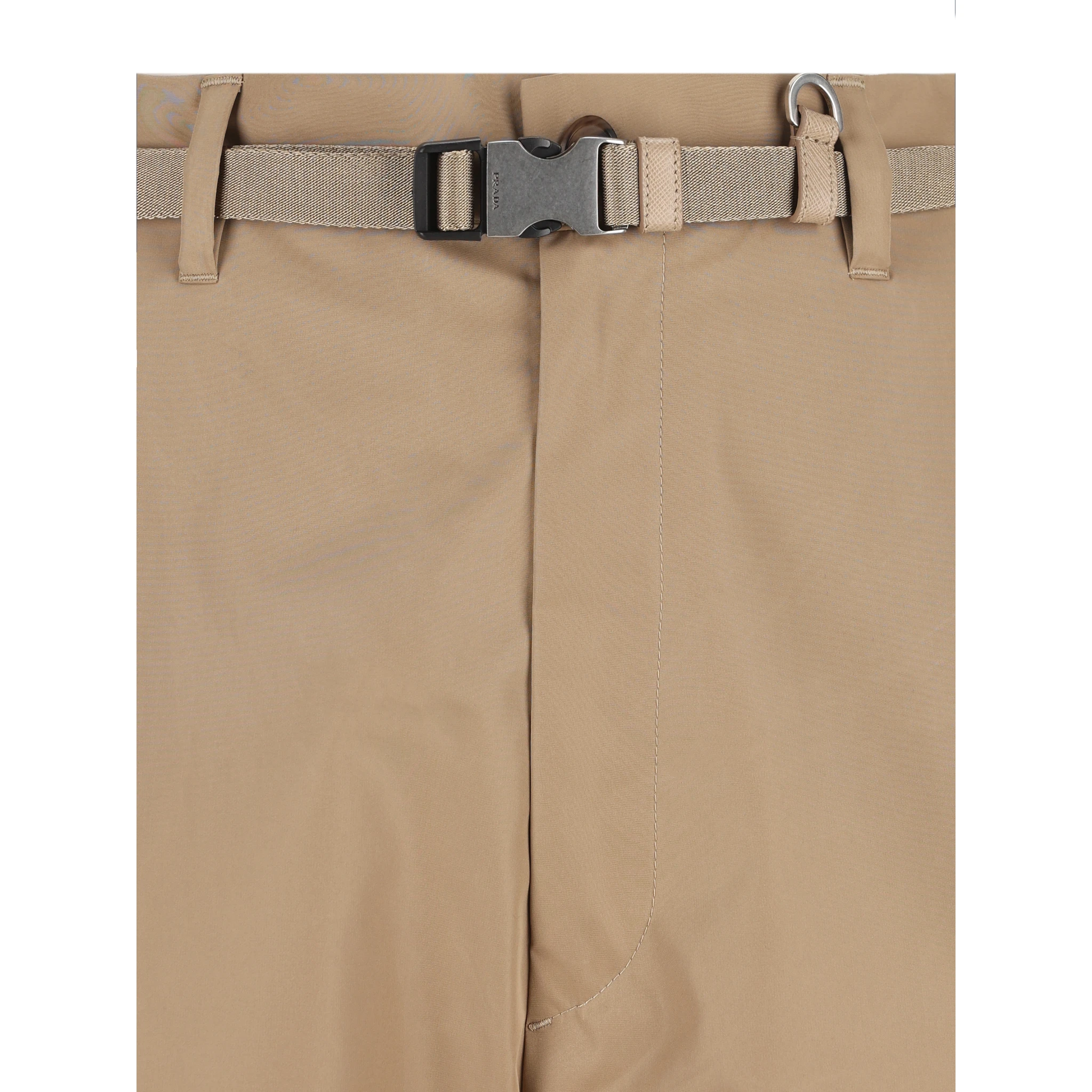 ملابس برادا الجاهزة