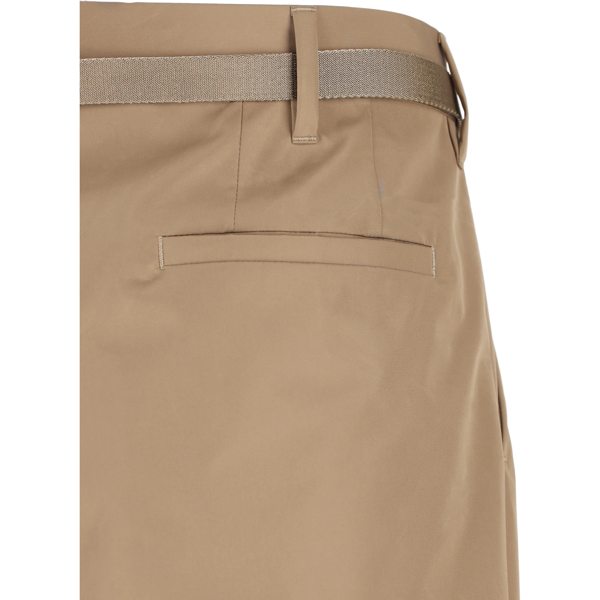 ملابس برادا الجاهزة