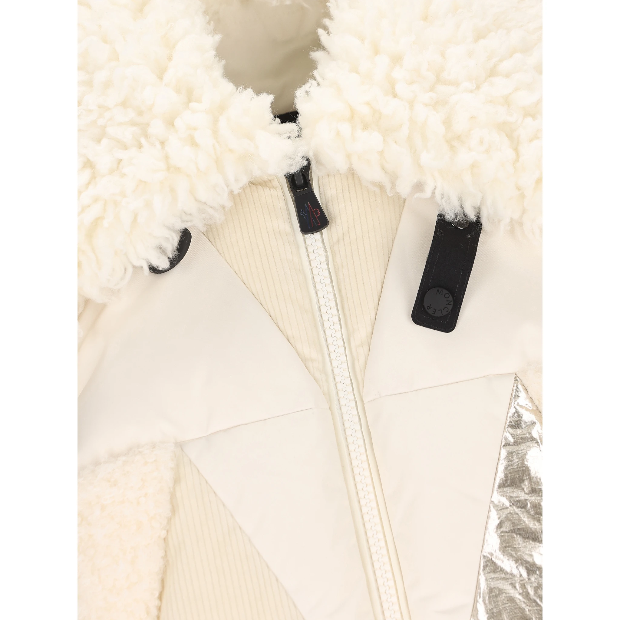 مونكلير غرينوبل كوتس أبيض