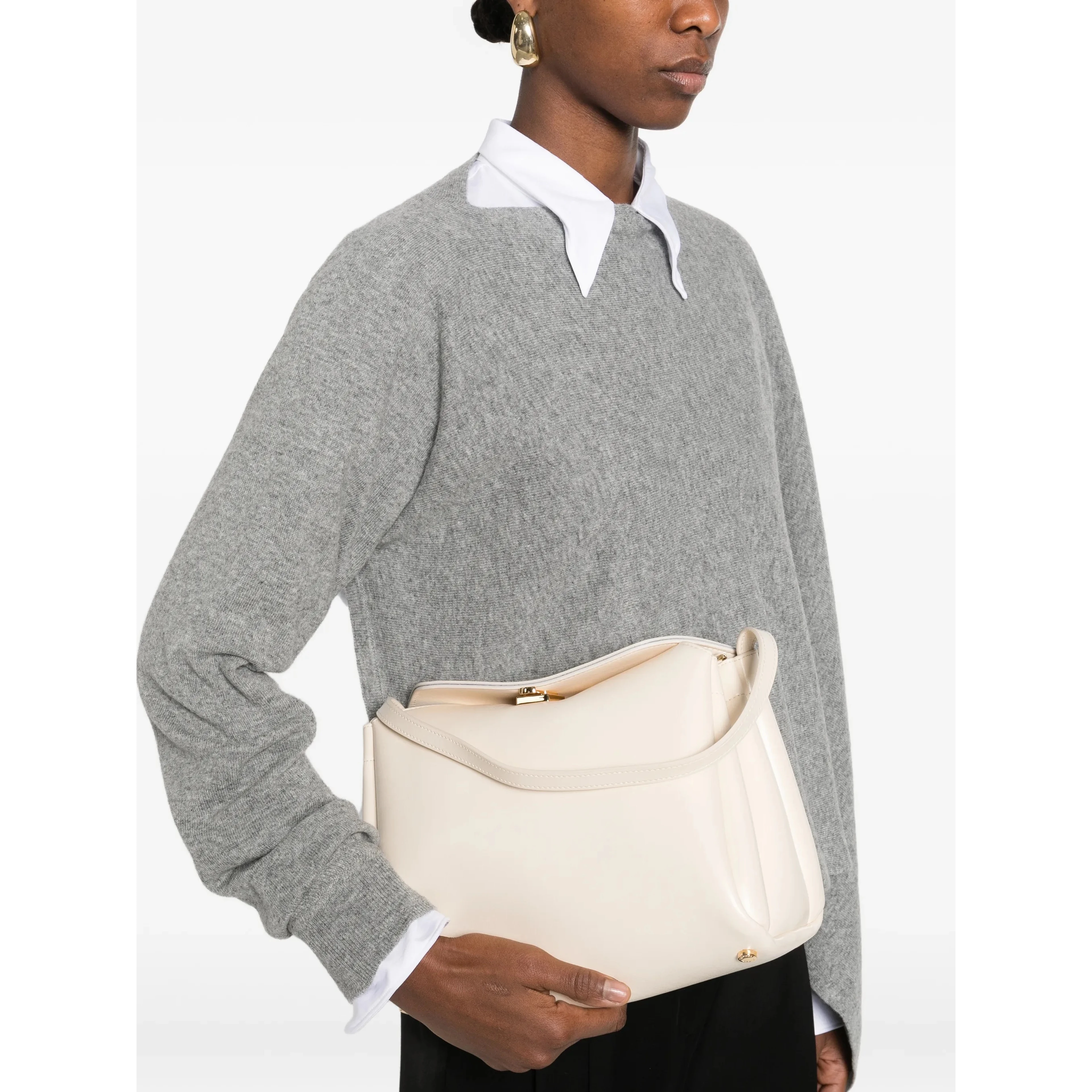 THEMOIRE' Bags.. White
