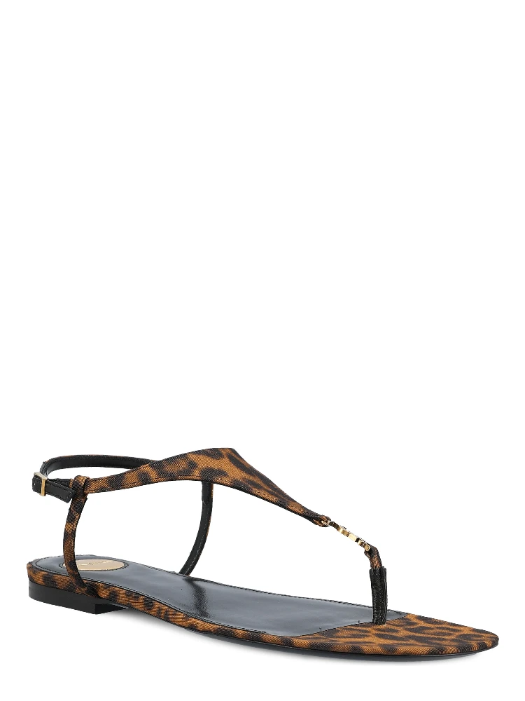 صنادل سان لوران alternative