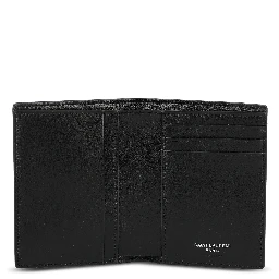 محافظ سان لوران سوداء