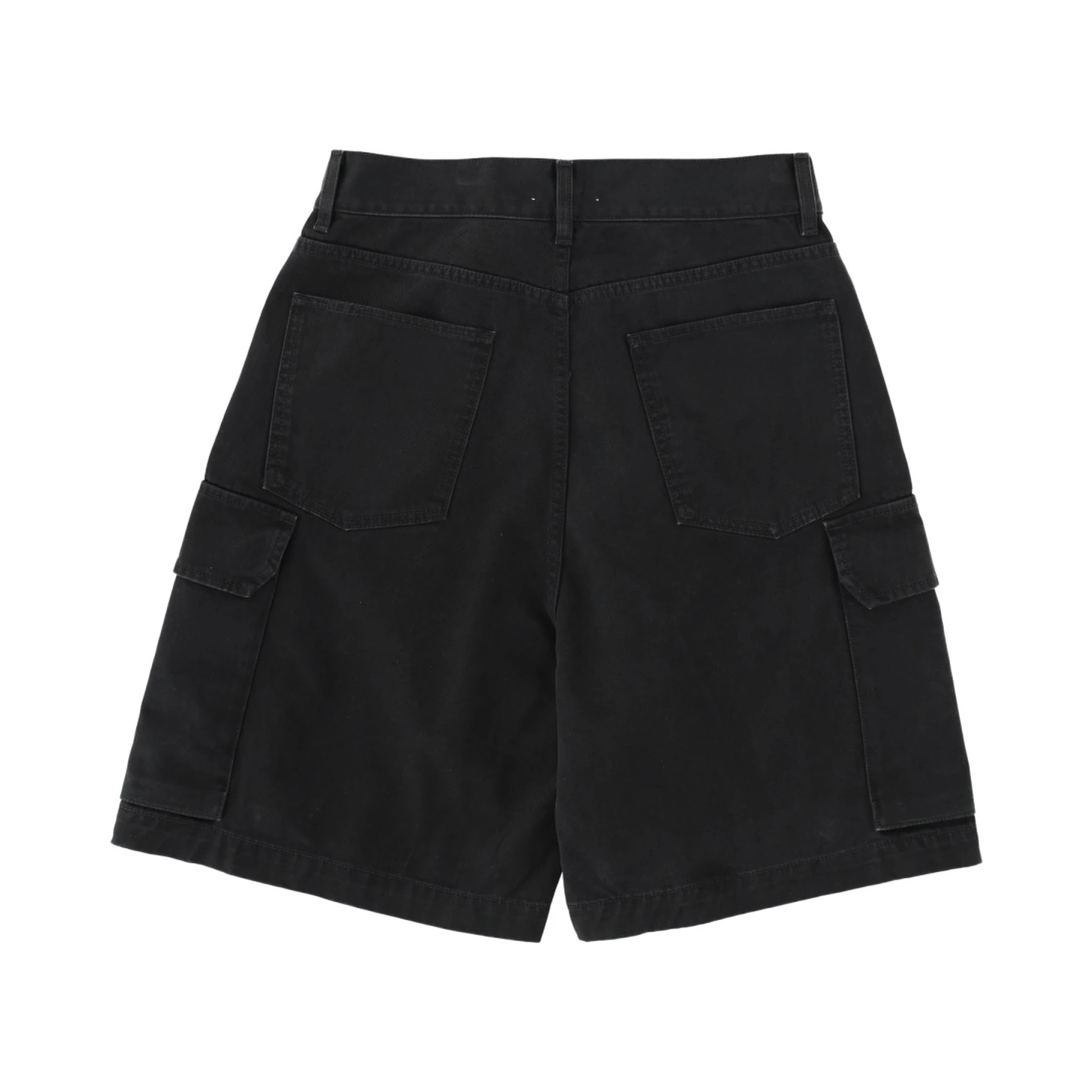 SHORTS WITH LOGO PATCH