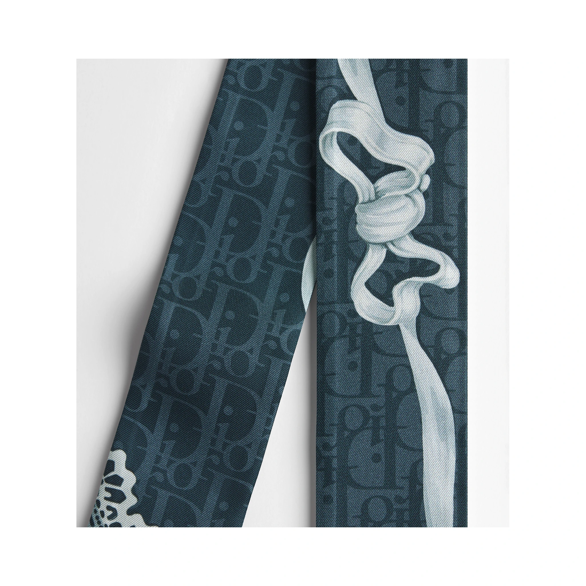 "Dior Médaillon" silk mitzah