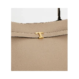 Large handbag in leather