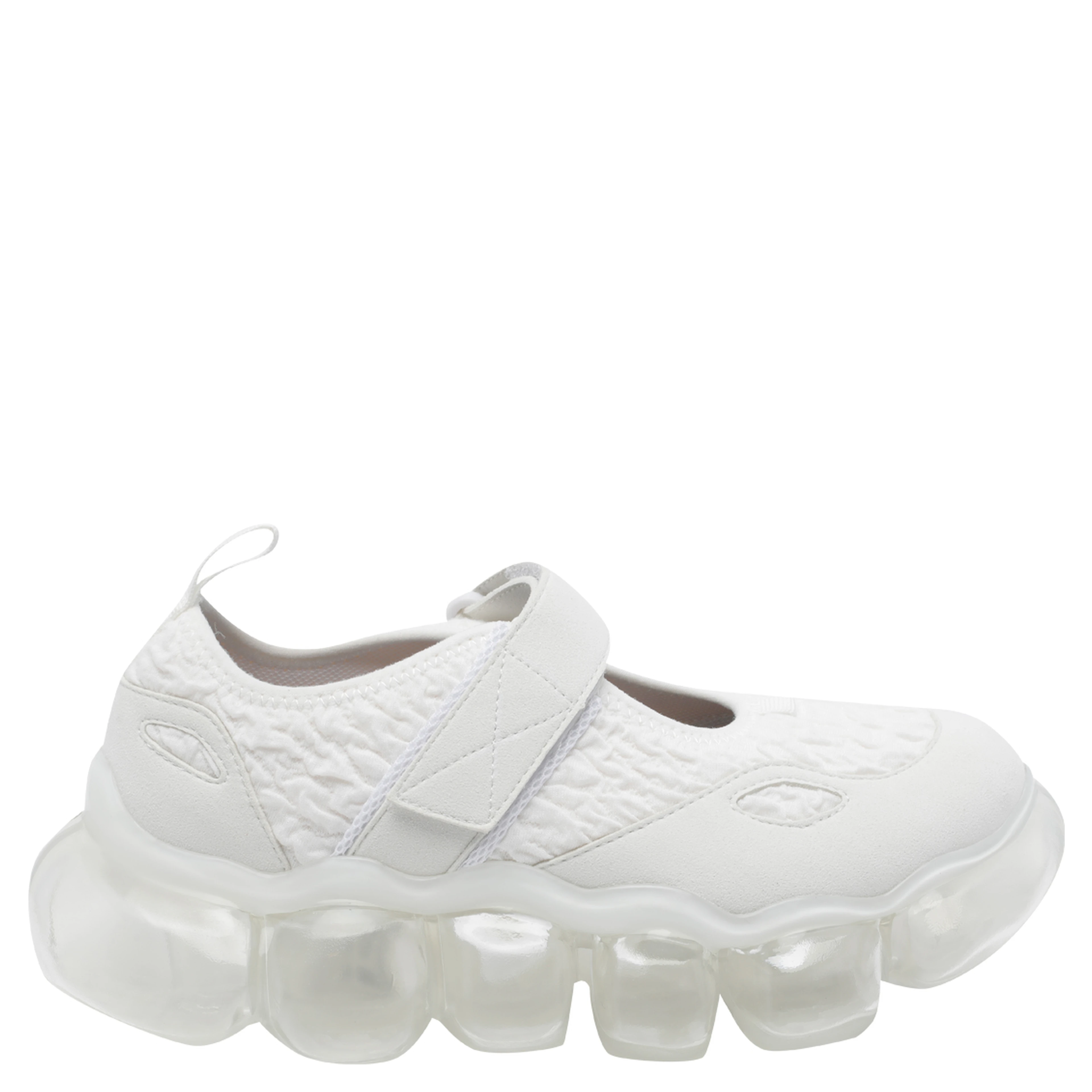 GROUNDS Sneakers White