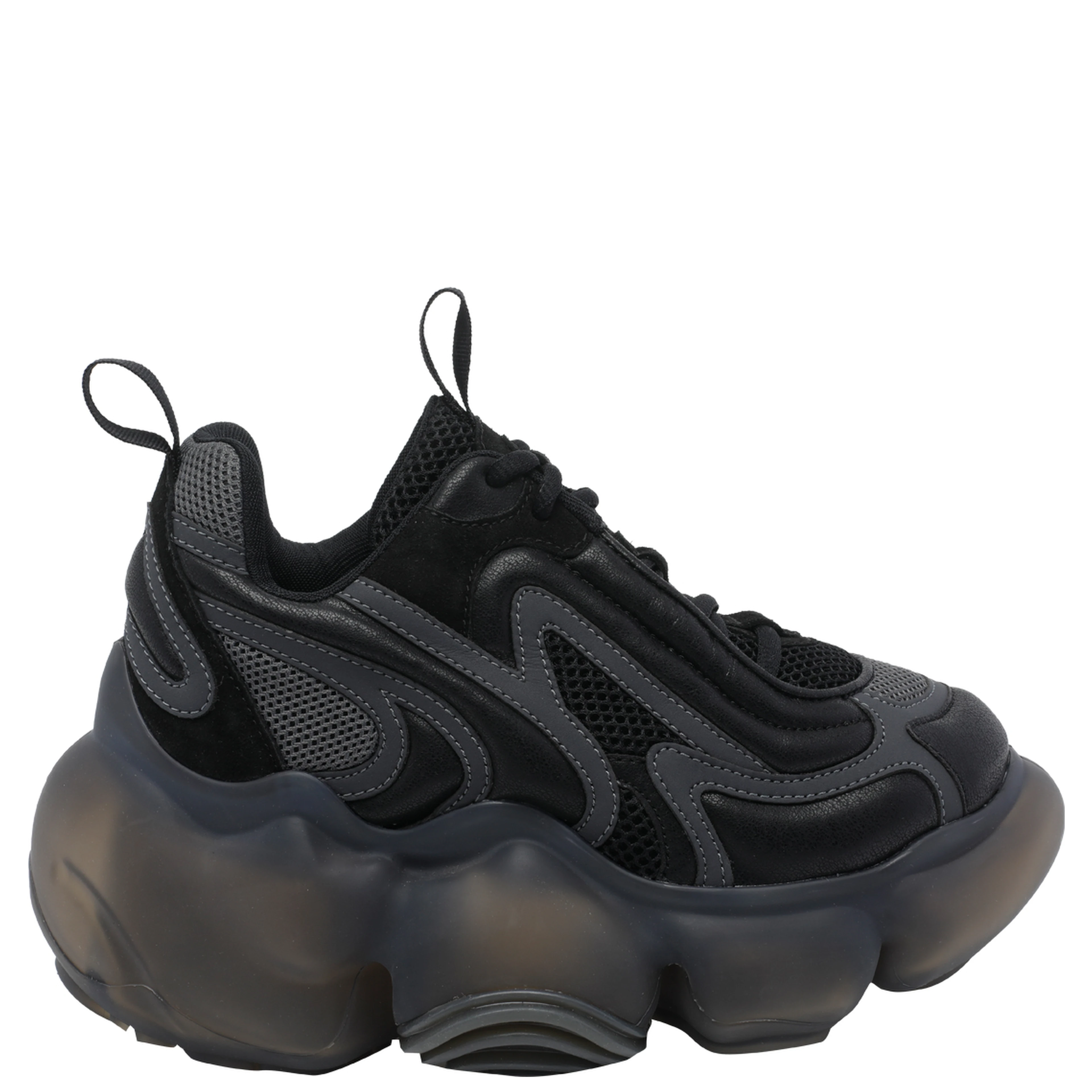 GROUNDS Sneakers Black