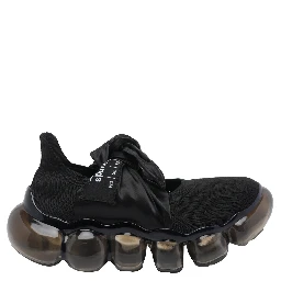 GROUNDS Sneakers Black
