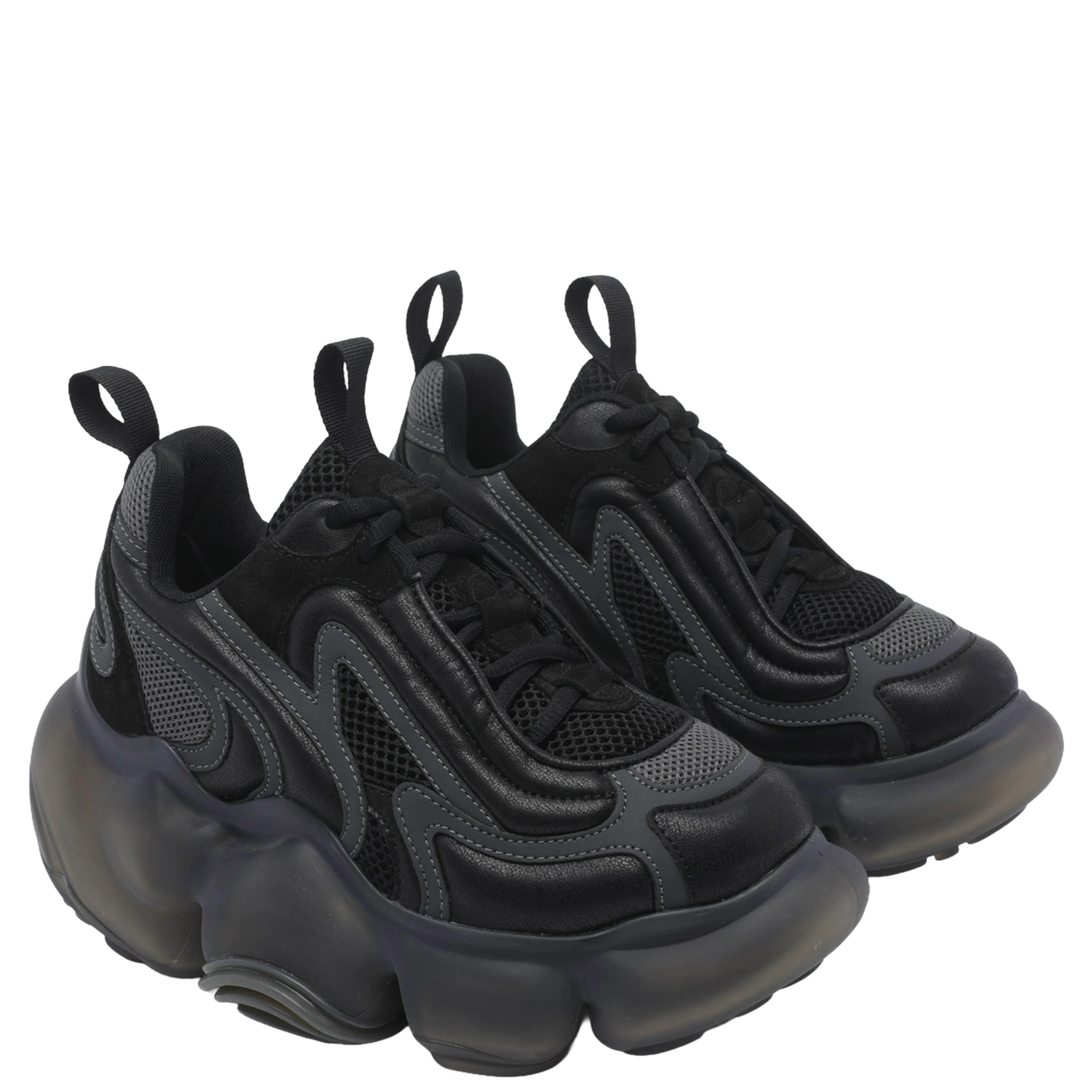 GROUNDS Sneakers Black