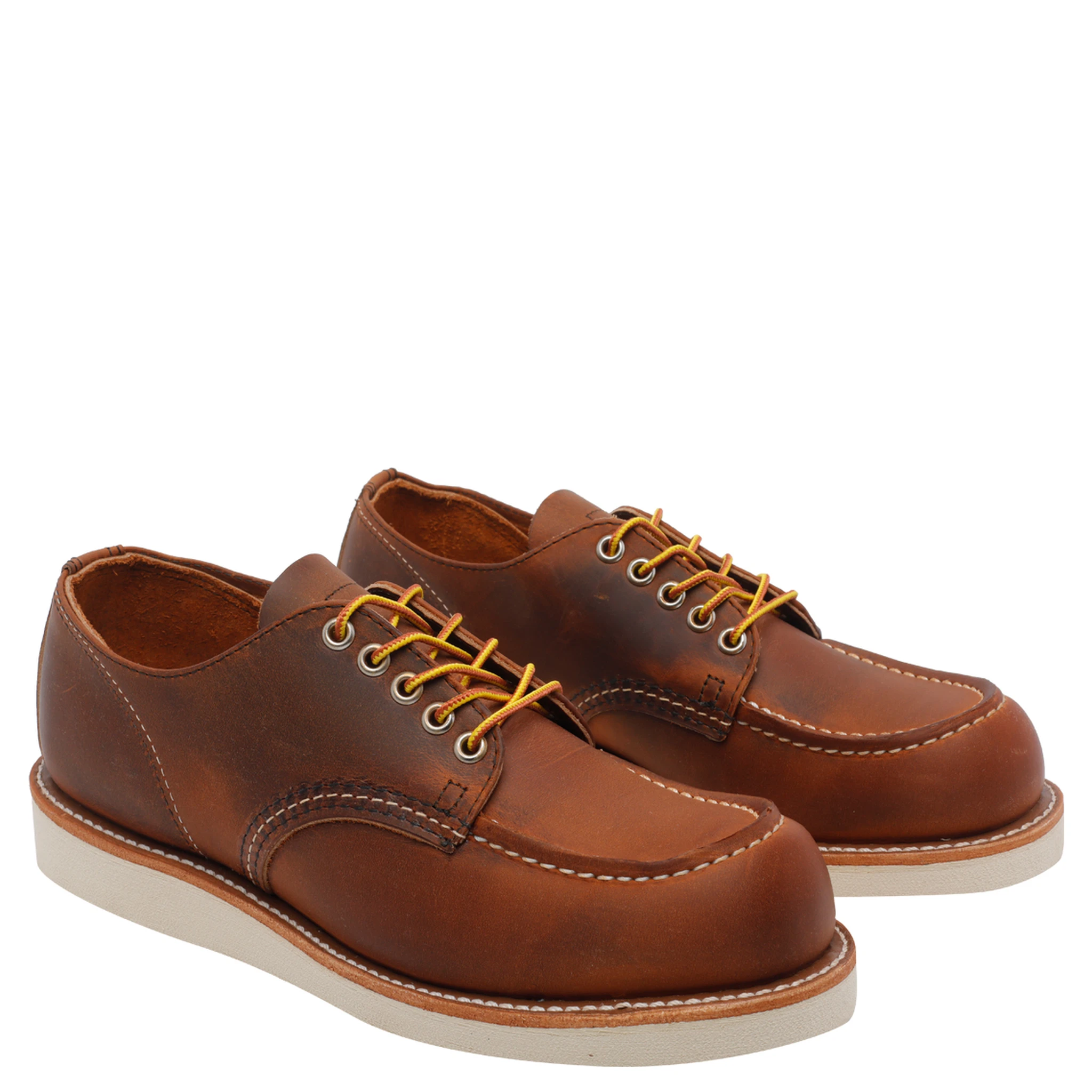 حذاء ريد وينج مسطح بني