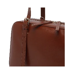 أكياس APC.. بنية اللون