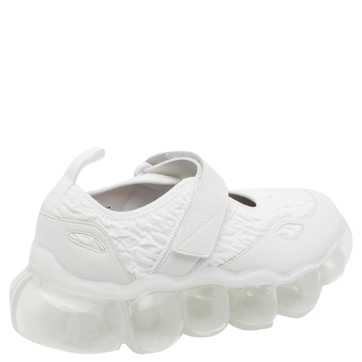 GROUNDS Sneakers White