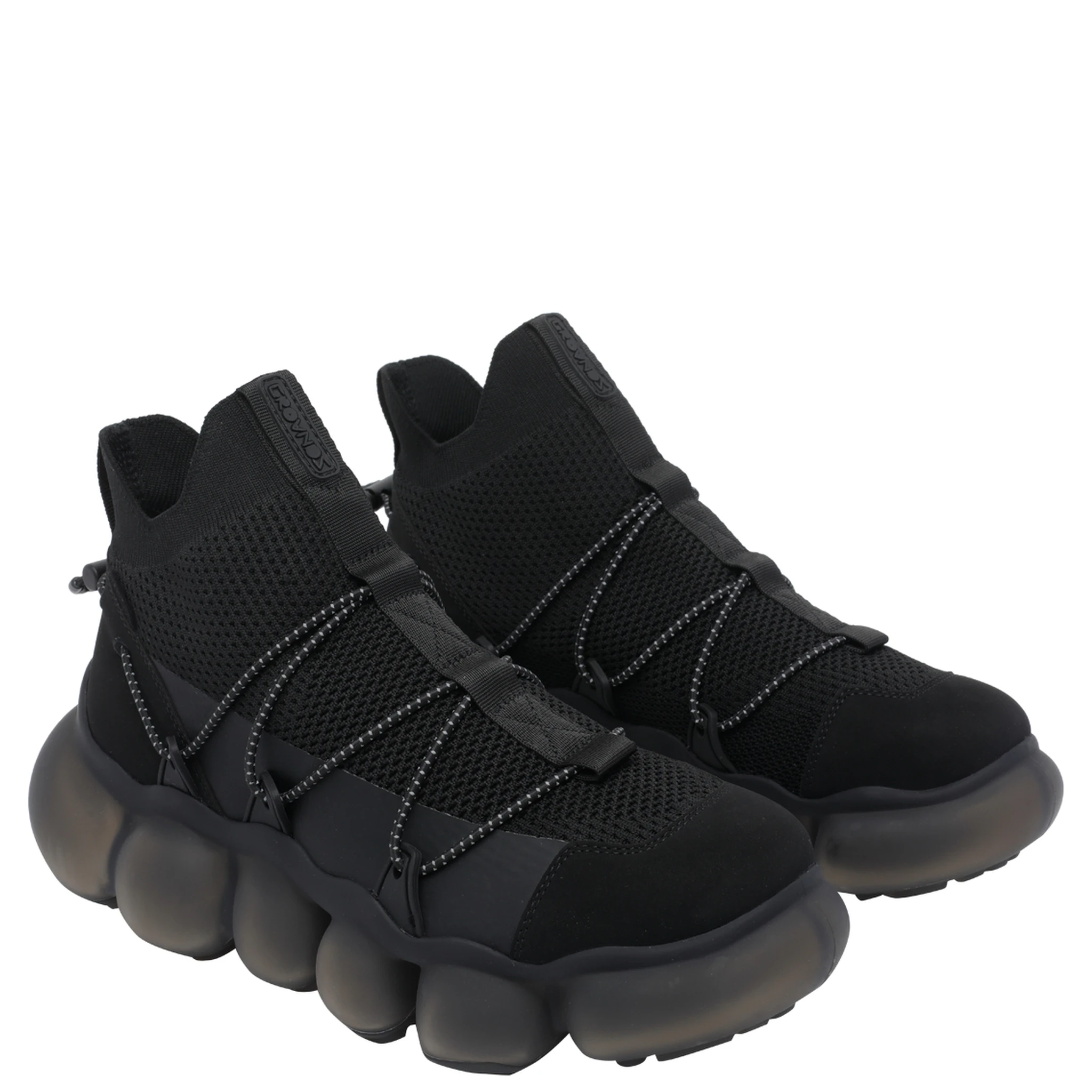 GROUNDS Sneakers Black