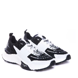 Valentino Garavani Sneakers Black
