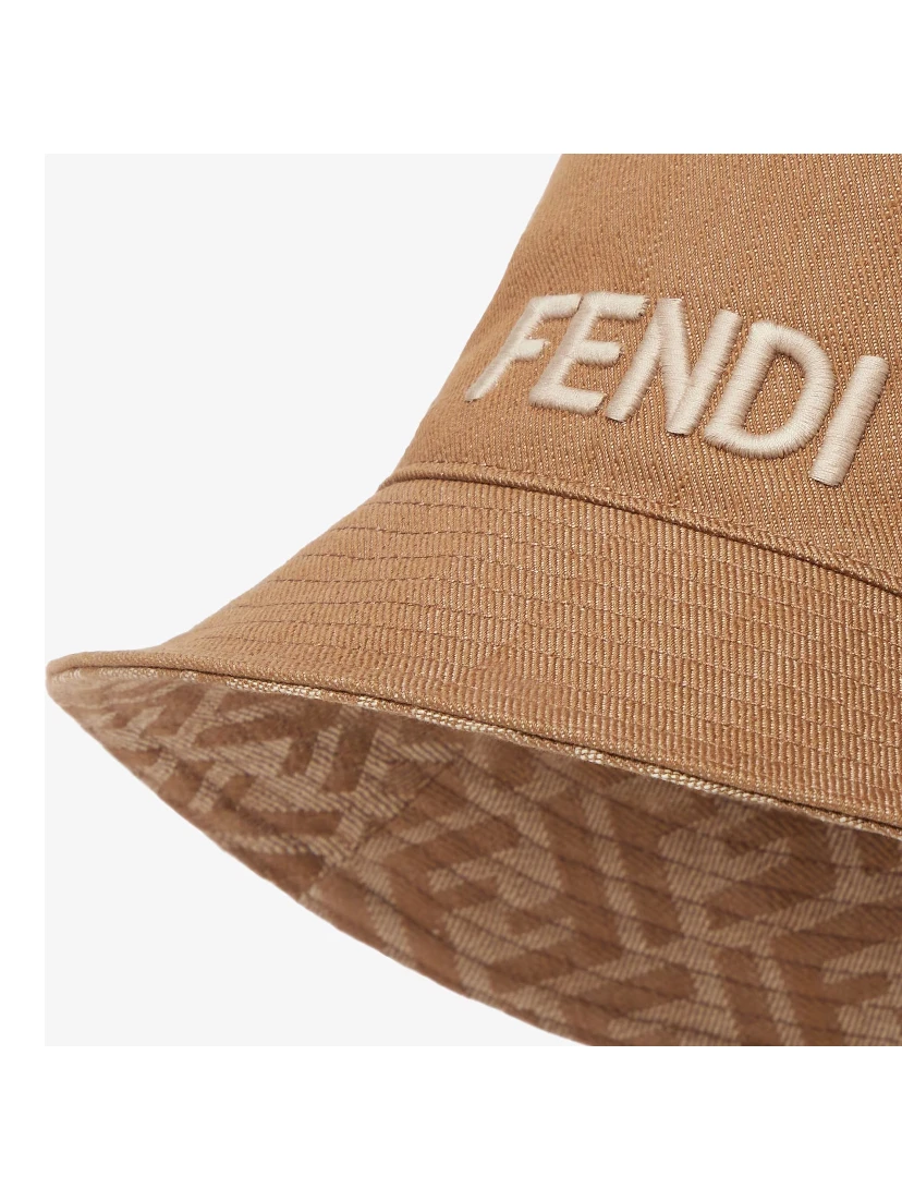 Reversible bucket hat