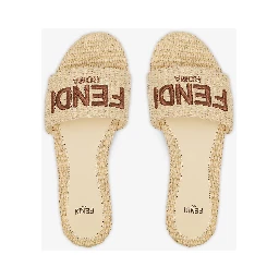 "Signature" slides sandals