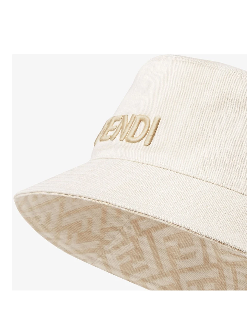 Reversible bucket hat