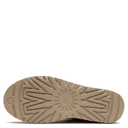 "Classic Ultra Mini" ankle boots